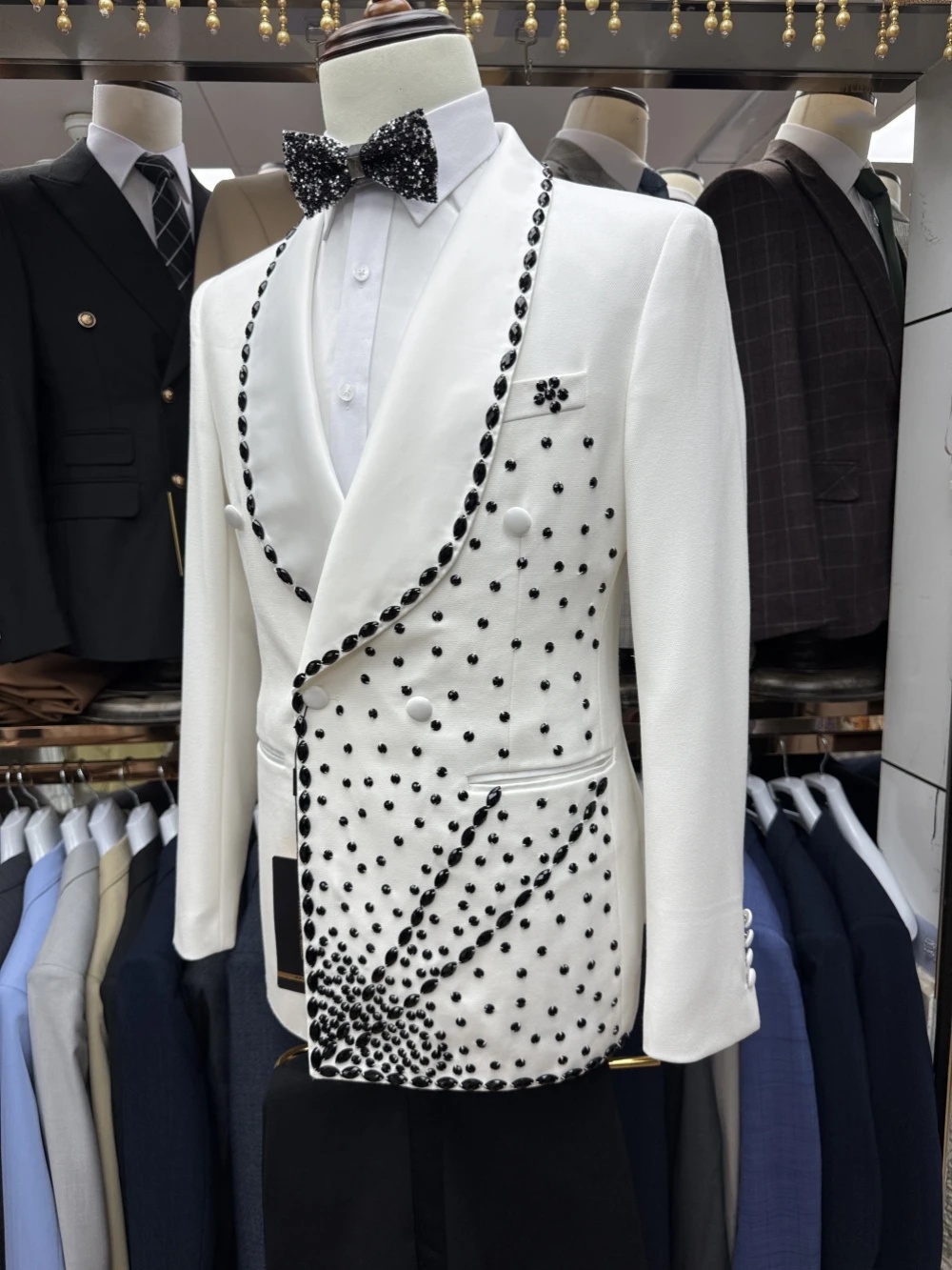 White Groom Men Suit Set 2 Pie - огляд і ціна Men Formal Wear Black And White